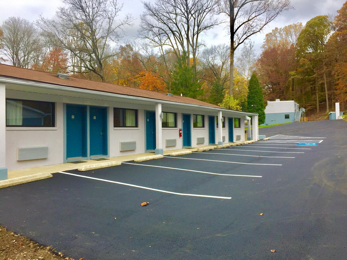Hillside Motel Glen Mills Экстерьер фото